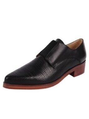 Modern Vintage Edith leather pointed loafers in black size 6